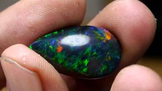 7.25 Crt Stunning Lovely Color and Pattern Smoked Opal