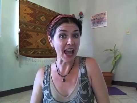 Storytime Yoga for Kids with the Queen of Bohemia Live Webcam Class Preview