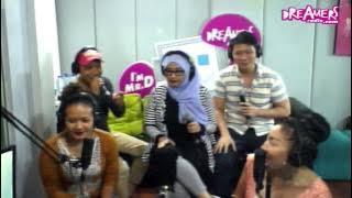 Download lagu Fridaykustik With WARNA - Rindu Ini