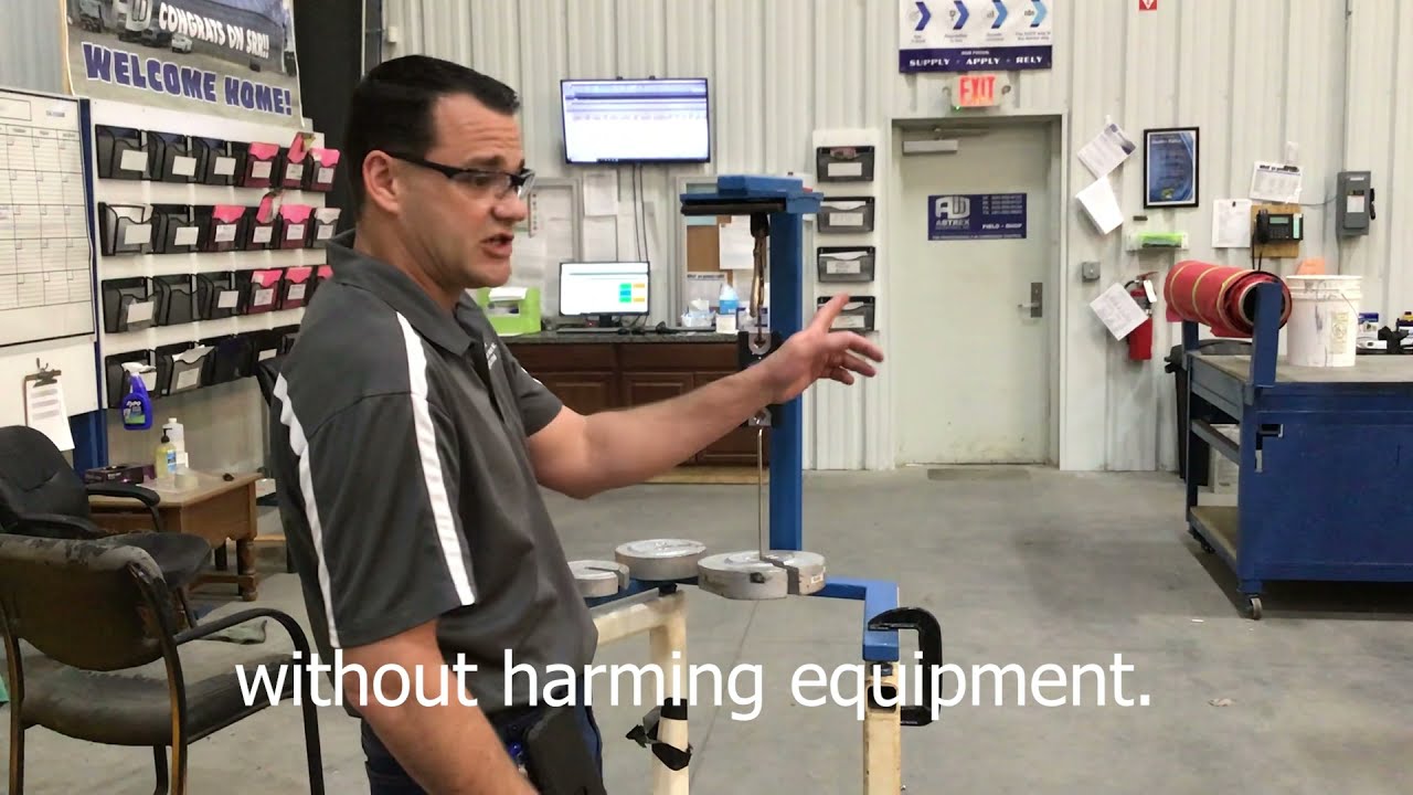 Rubber lined sample in an adhesion pull test