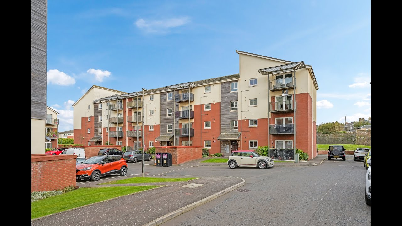 5C Glenford Place, Ayr, KA7 1LB