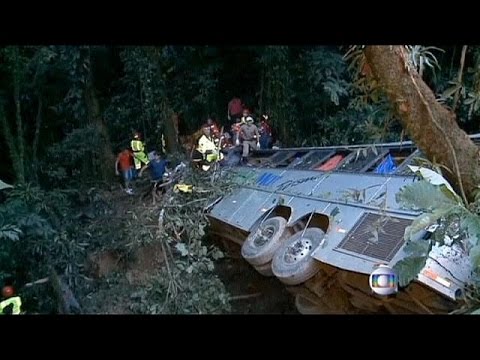 Brazil: 40 plus dead in mountain bus crash