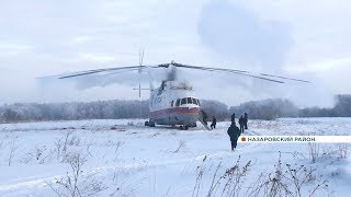 Вертолет-гигант Ми-26 внезапно сел в чистом поле: показываем, что там происходило