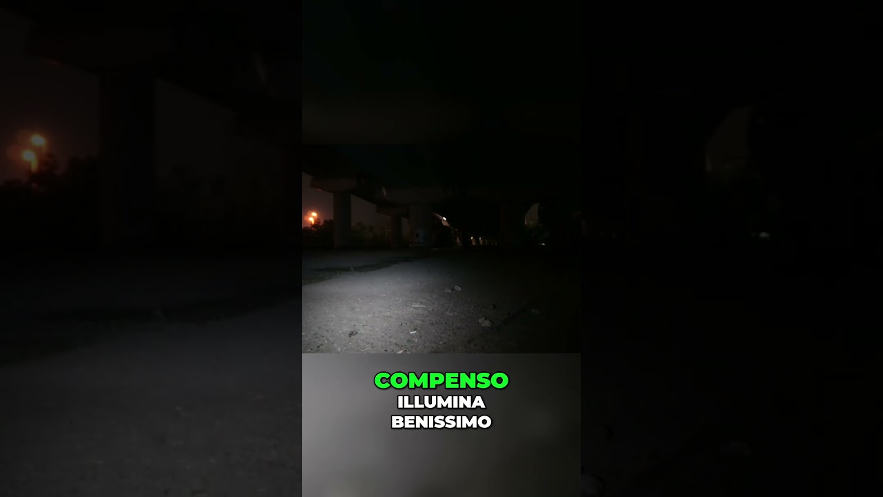 WIZARRD C2 WR Torcia LED Rossa  Luce Potente Sotto il Ponte!