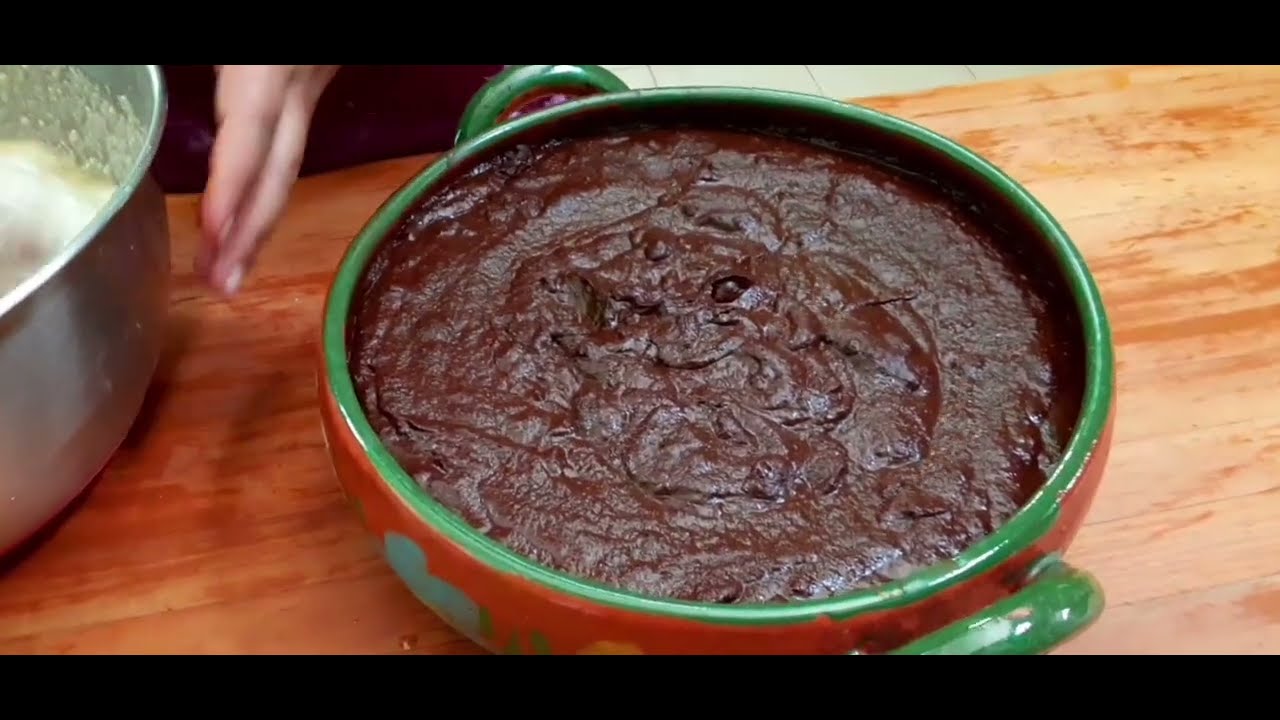 TAMALES DE MOLE OAXAQUEÑO en hoja de plátano  parte 2