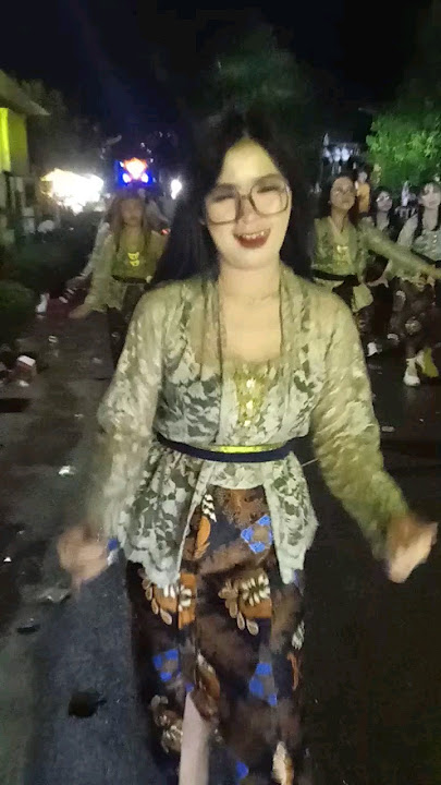 WOW..DANCER 'TOBRUT' NIA RAMADANI JOGETAN KARNAVAL PUJIHARJO TIRTOYUDO #shorts #FYP