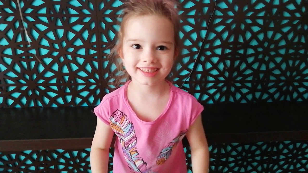 Помахали ручкой маме. Детская зарядка, ритмика. Лол - YouTube