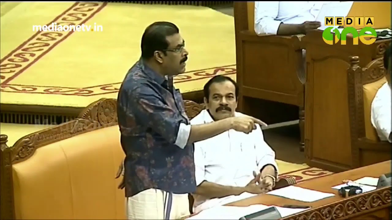 ജീവനും കൊണ്ട് ഓടുമ്പോള്‍ എങ്ങനെയാണ് സര്‍ വീടിന്‍റെ ഫോട്ടോയെടുക്കുക? പി.കെ ബഷീർ എം.എൽ.എ