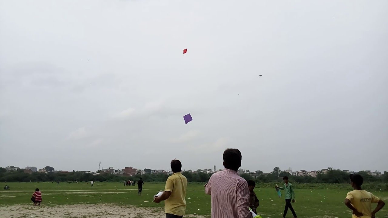 लखनवी जमघट: जब ज़मीन पर नहीं आसमान में लड़ाए जाते हैं पेंच | Lucknow Jamghat Festival 2018