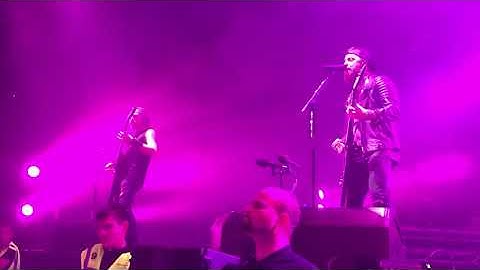 Bullet For My Valentine - Letting You Go @Forum Karlín Prague, 4.11.2018