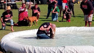 Extreme Gator Wrestling
