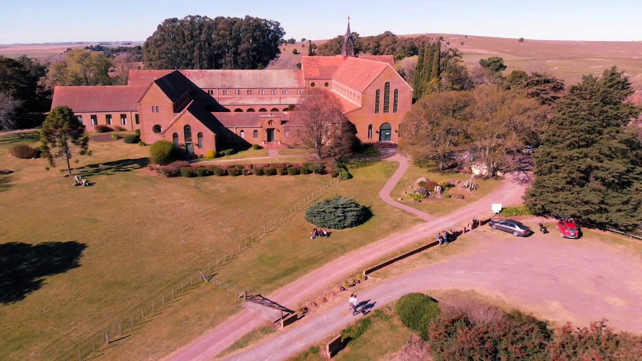 Monasterio Trapense - Azul - Drone.