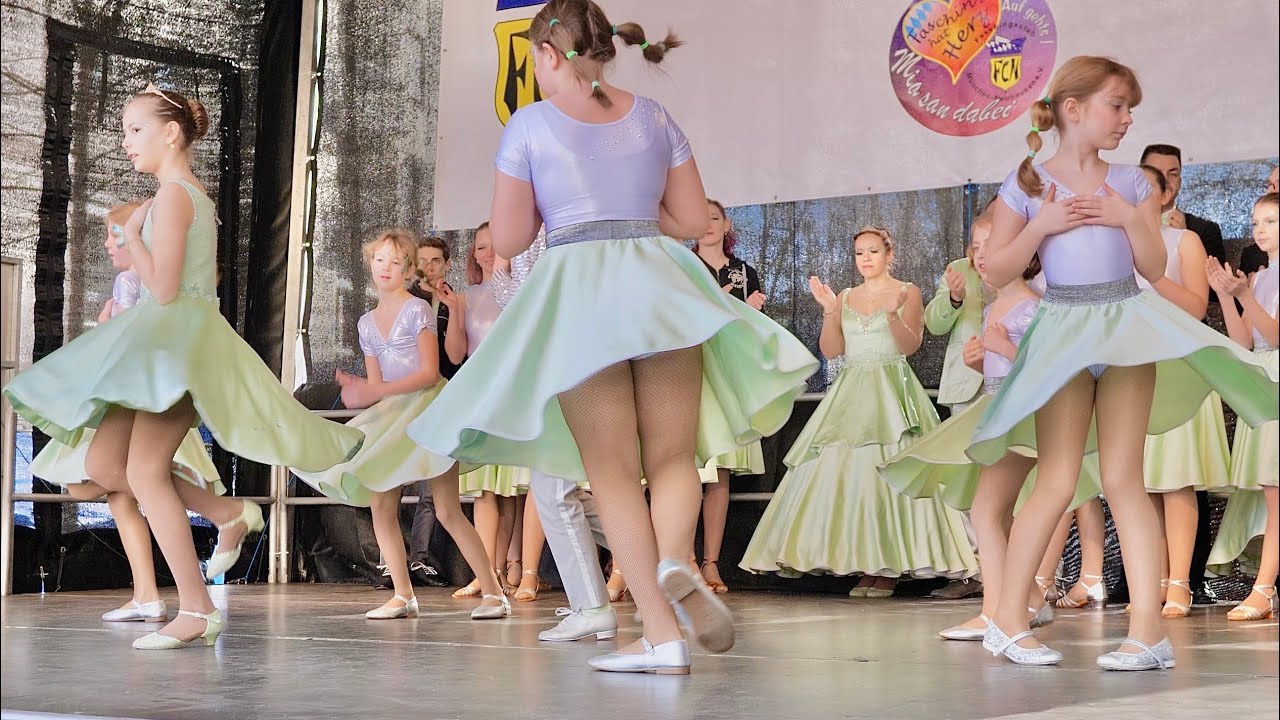 Carnaval Happy Dance / Showdance  / - - Showtanz - - / Carnaval Munich