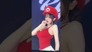 Super Mario wife 🍓. #dj #djremix #djviral #vinahouse #prettygirl