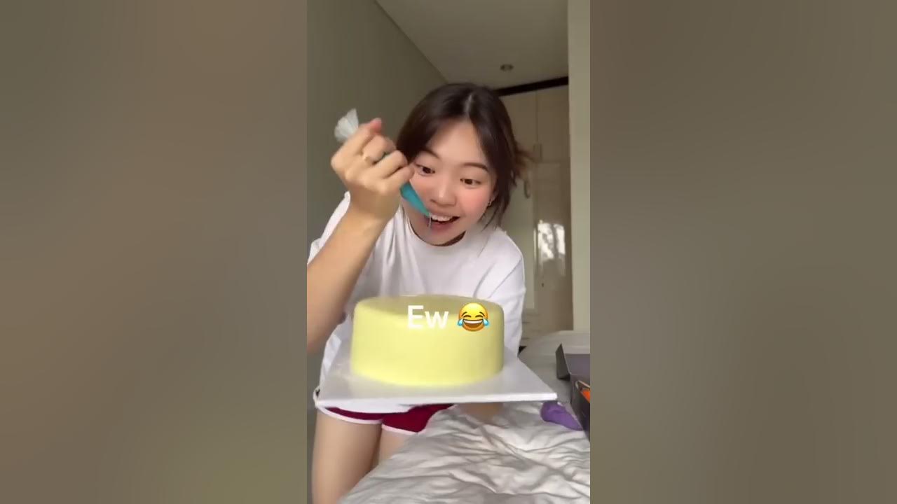 LUKIS DI KUE ULANG TAHUN! 🎂🔥
