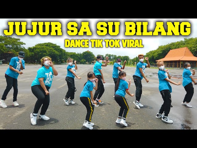 TIKTOK DANCE JUJUR SA SU BILANG KALO TIBAN TIBAN - ADUH MAMAE ADA COWOK BAJU HITAM class=