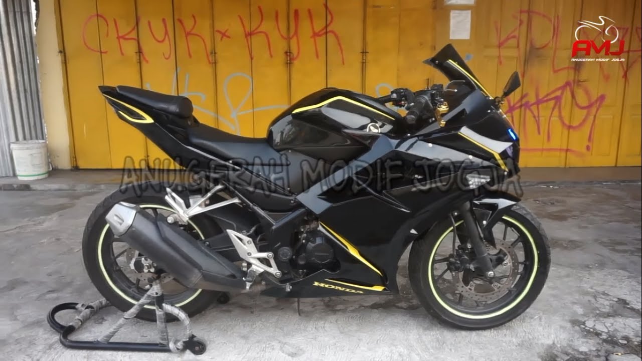  Modifikasi  New CBR150R  Facelift  jadi CBR250RR Keren Asli 