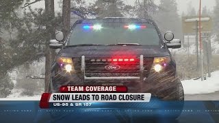 Cars stuck in heavy snowfall at Mount Charleston, forces road closures