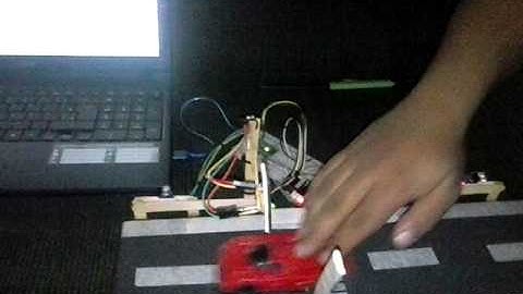 Trabalho Arduíno: Cancela acionada via serial