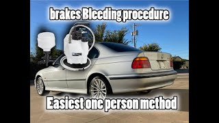 Brakes bleeding procedure , vacuum suction method