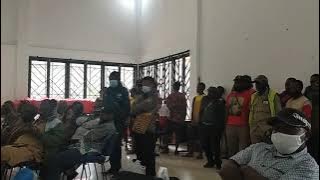 suara emas dari Paniai, Berto Gobay.