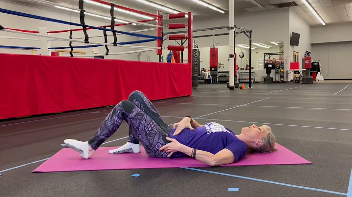 Do These Morning Bed Stretches for People with Par...