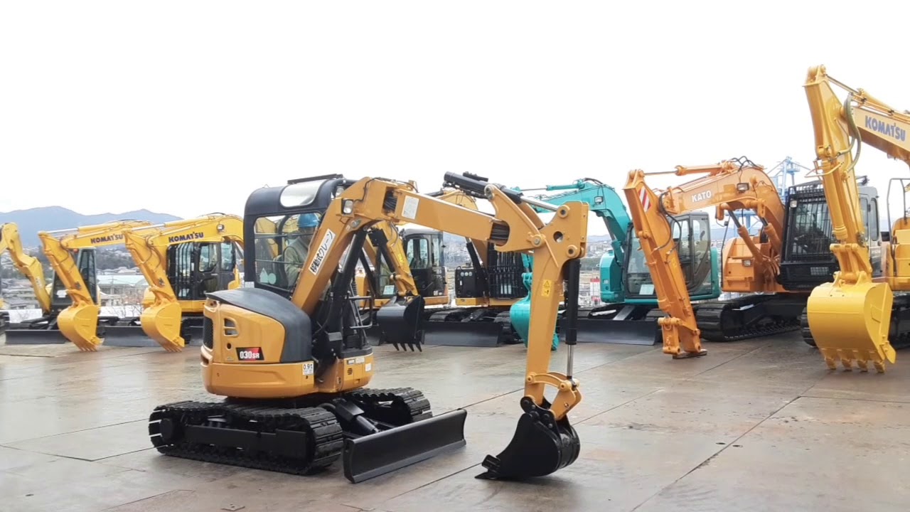 キャタピラー 030SR(Kubota RX306 OEM) ミニユンボ（ミニショベル）2t