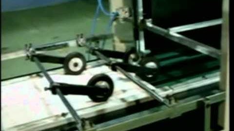 Central Thread Sewing cum Folding Machine.avi