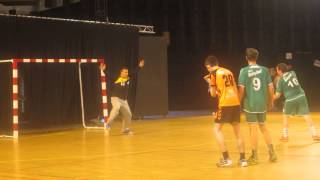 Lobe sur pénalty - Finale Handball Coupe de la Mayenne : CA Evron/ l'Huisserie - 02/06/2013