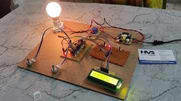 Power grid failure detection based on sensing frequency and voltage variations