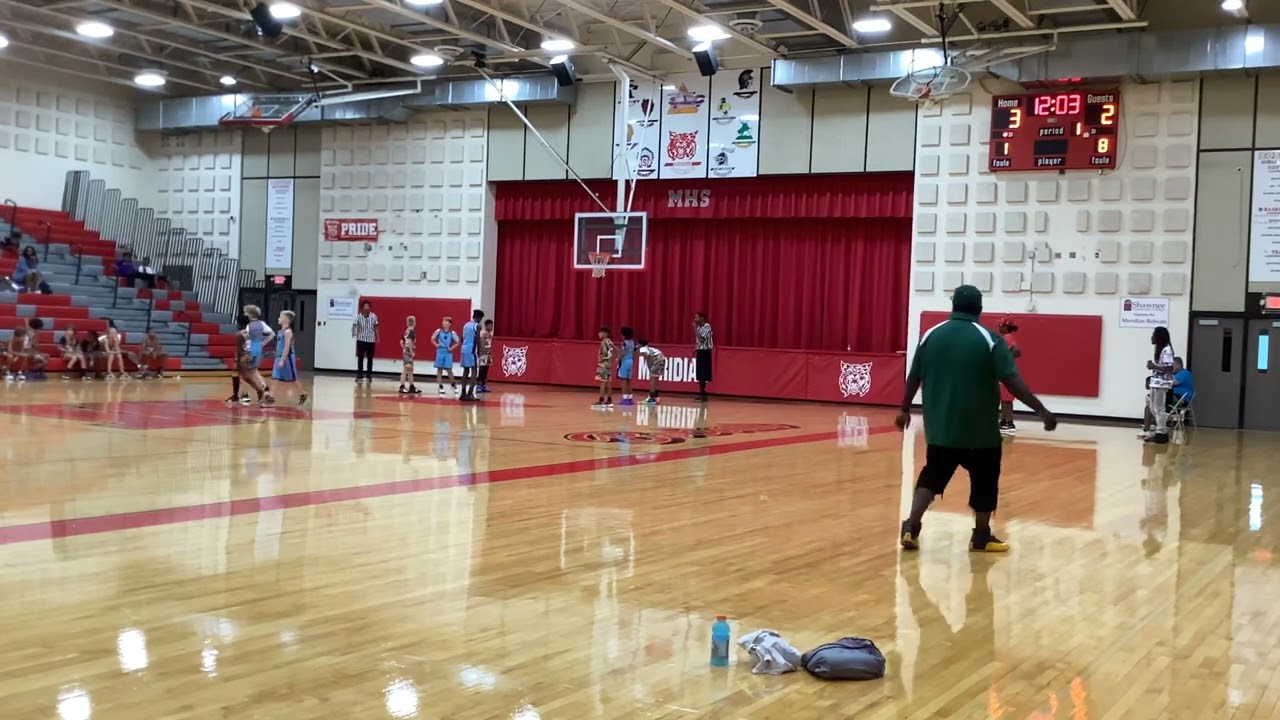 West KY Chiefs Vs Hoops Elite 1 half