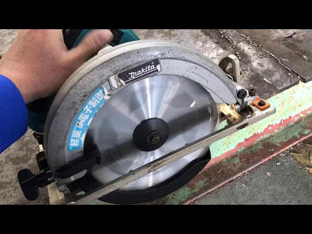 makita 5817CBA 電子造作用精密マルノコ 190mm 難あり makita マキタ 190mm 電子造作用精密マルノコ 5816CBA - YouTube