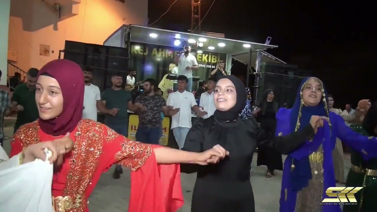 drej Ahmet... A.Göklü isminur ile Abdullah ın düğününden..