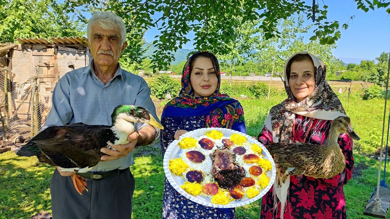 Bastirma! IRAN Rural Style Ducks Buried Under Pilaf Recipe ♡ Recipe for Stuffed Duck