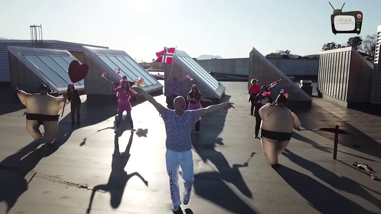 Hatlane - dancing on the ceiling