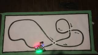 Bit:Bot for Micro:Bit line-following robot with pretty lights