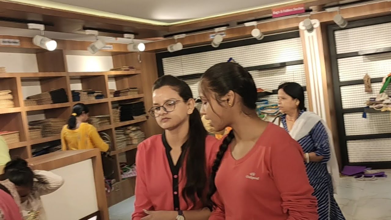 Patna ka khadi  Mall, Gandhi Maidan, Khadi Mall Visit 4K UHD_