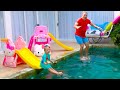 Milusik and papa pretend play with Waterslide