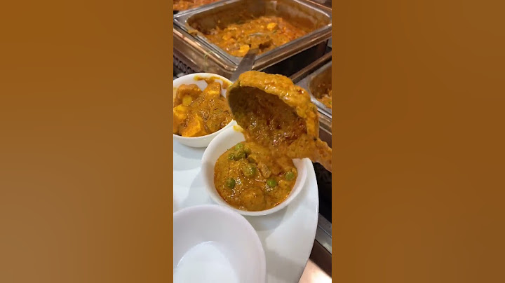 शादी वाला खाना 😳😳 इतना सब एक Thali में 😱😱 #shorts
