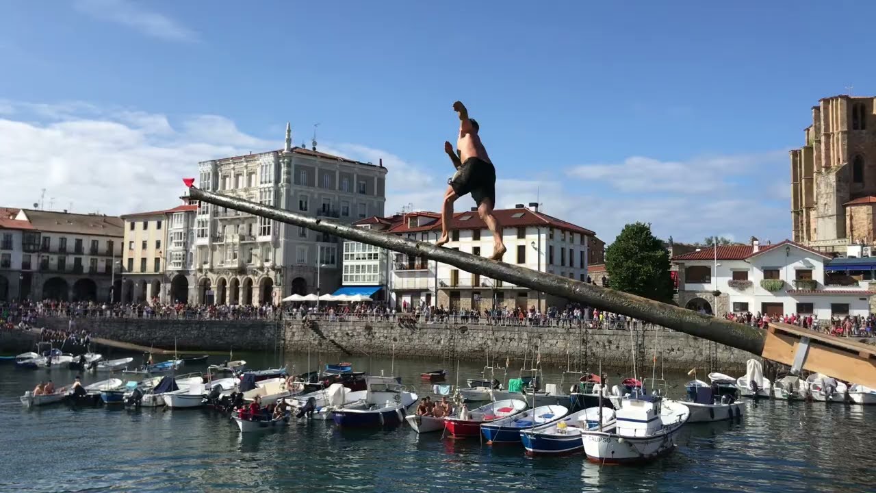 1ª Cucaña de Santa Ana 2022 en Castro Urdiales