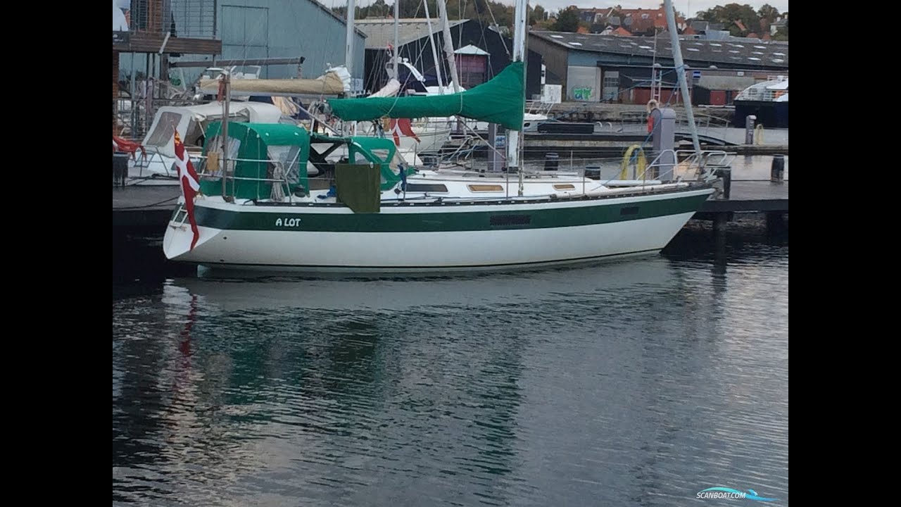 Helmsman 35