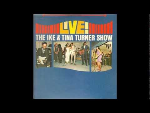 Putar Something's Got a Hold on Me - Ike & Tina Turner