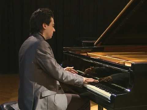 Balázs János play Chopin Nocturne op.9/3 - YouTube