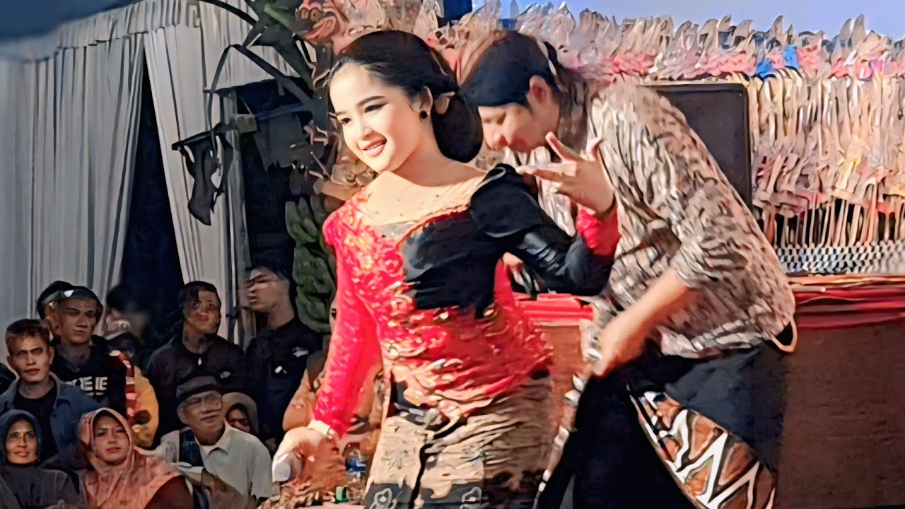 SINDEN CILIK LEGIT MUSTIKA BERBAKAT BERSUARA MERDU MIRIP BANGET SAMA NIKEN SALINDRY 