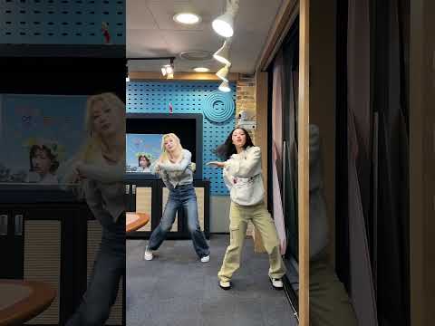 <strong>It</strong>&amp;#39;s like GOLD🌟 류진, 채령의 &amp;#39;GOLD&amp;#39; | <strong>ITZY</strong>(있지) | 웬디의 영스트리트