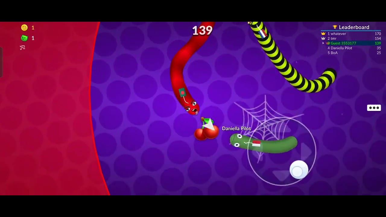 Fight against 5, other snakes on the arena|Ladyboss gamer