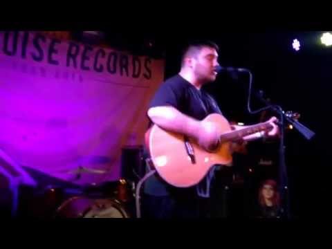Island Of The Misfit Boy - Front Porch Step LIVE Anaheim, California Chain Reaction