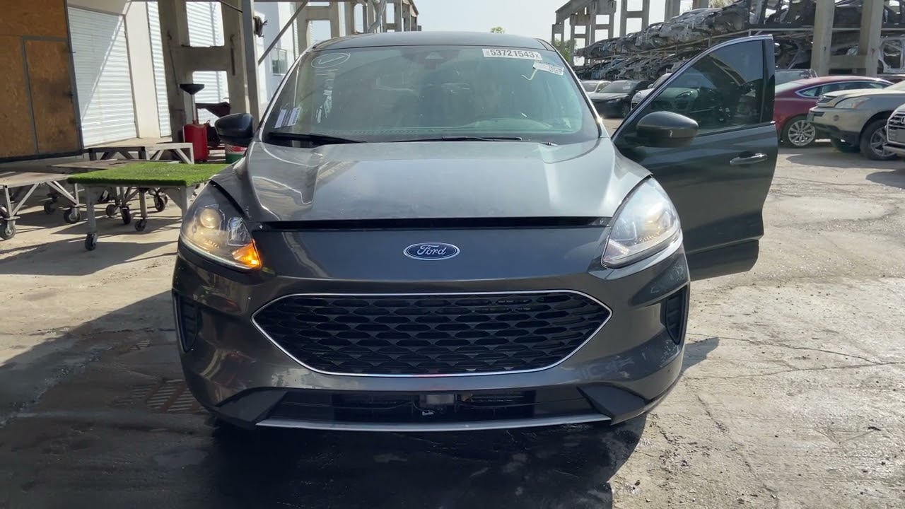 Разобрали на запчасти 2020 Ford Escape 53721543 1FMCU9G64LUC68106 30к графит J7