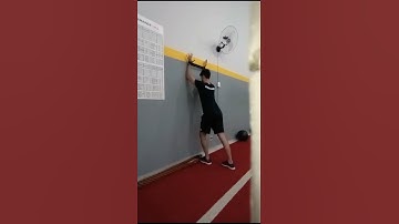 Caminhada com as mãos - band.