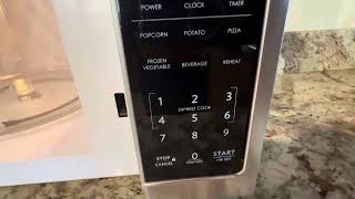 Sharp 1 4 cu  ft  1100W 21 in  Black Stainless Steel Countertop Microwave Oven Review